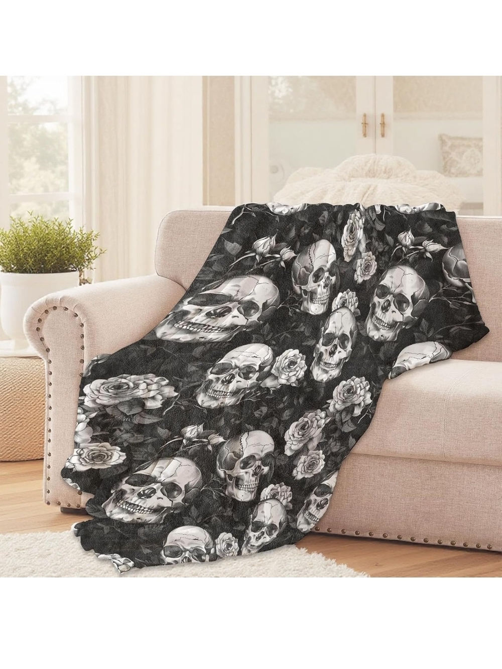 Black Skull & Rose Plush Throw Blanket. 50X60